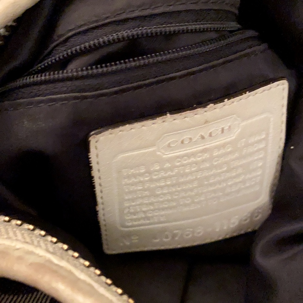 Coach Bag - Picture 8 of 10